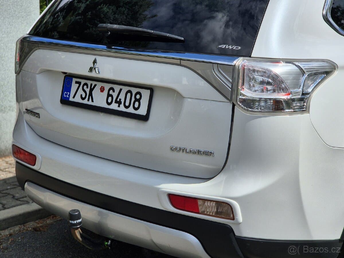 2015 Mitsubishi OUTLANDER - 5