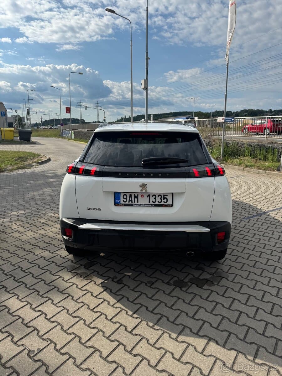 2023 Peugeot 2008 - 5