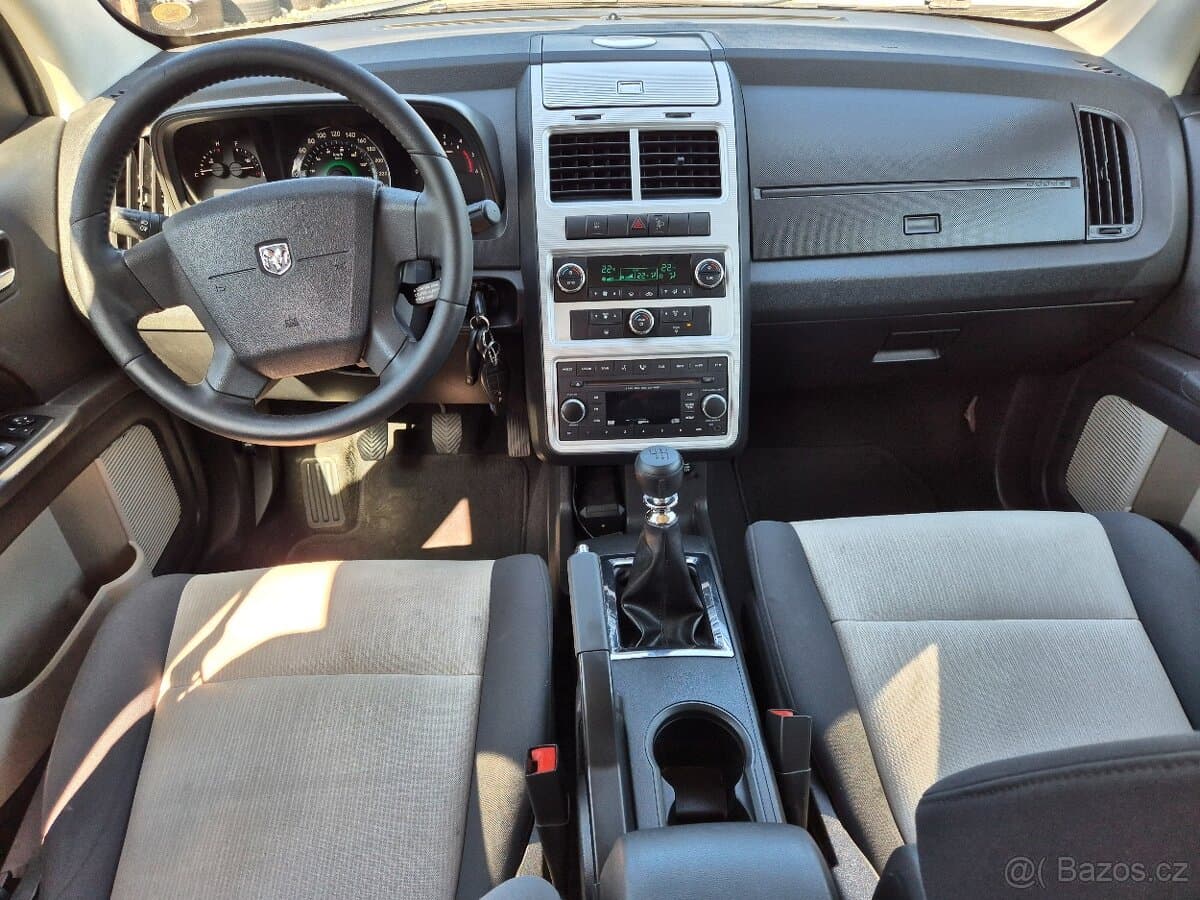 2010 Dodge JOURNEY - 5