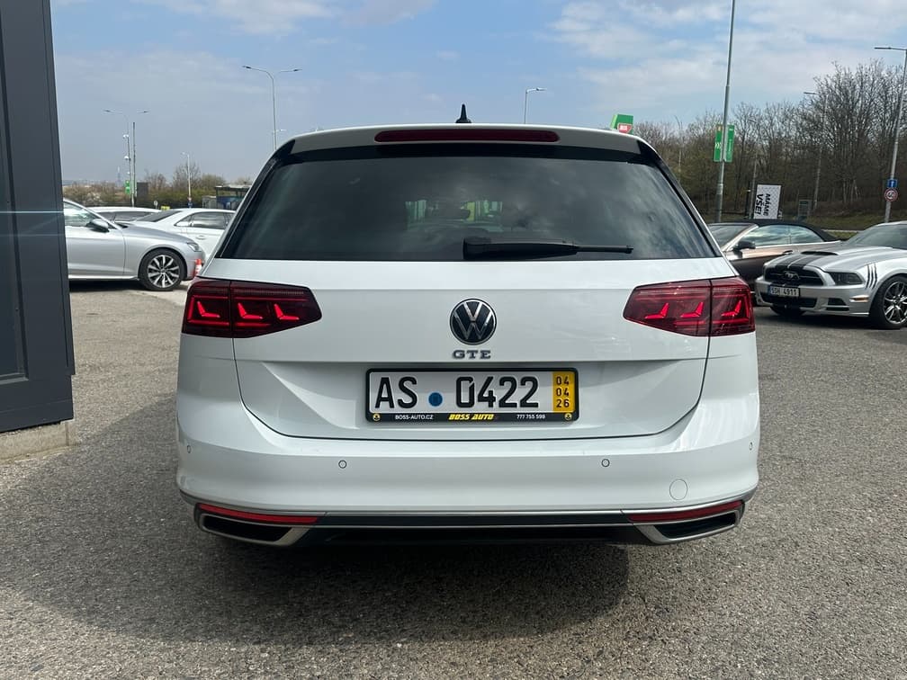 2021 Volkswagen PASSAT - 5