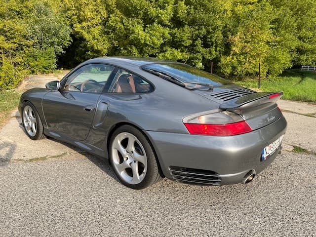 2001 Porsche 911 - 5
