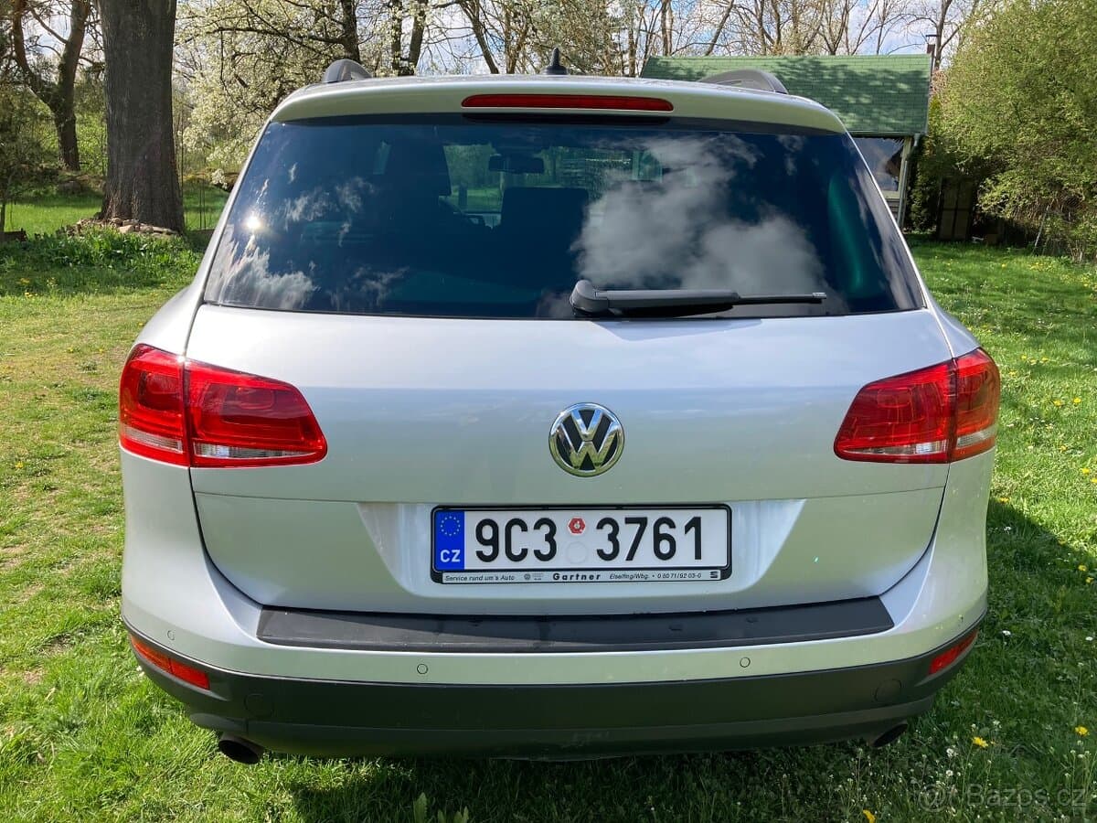 2013 Volkswagen TOUAREG - 5