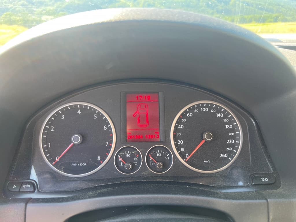 2009 Volkswagen TIGUAN - 5