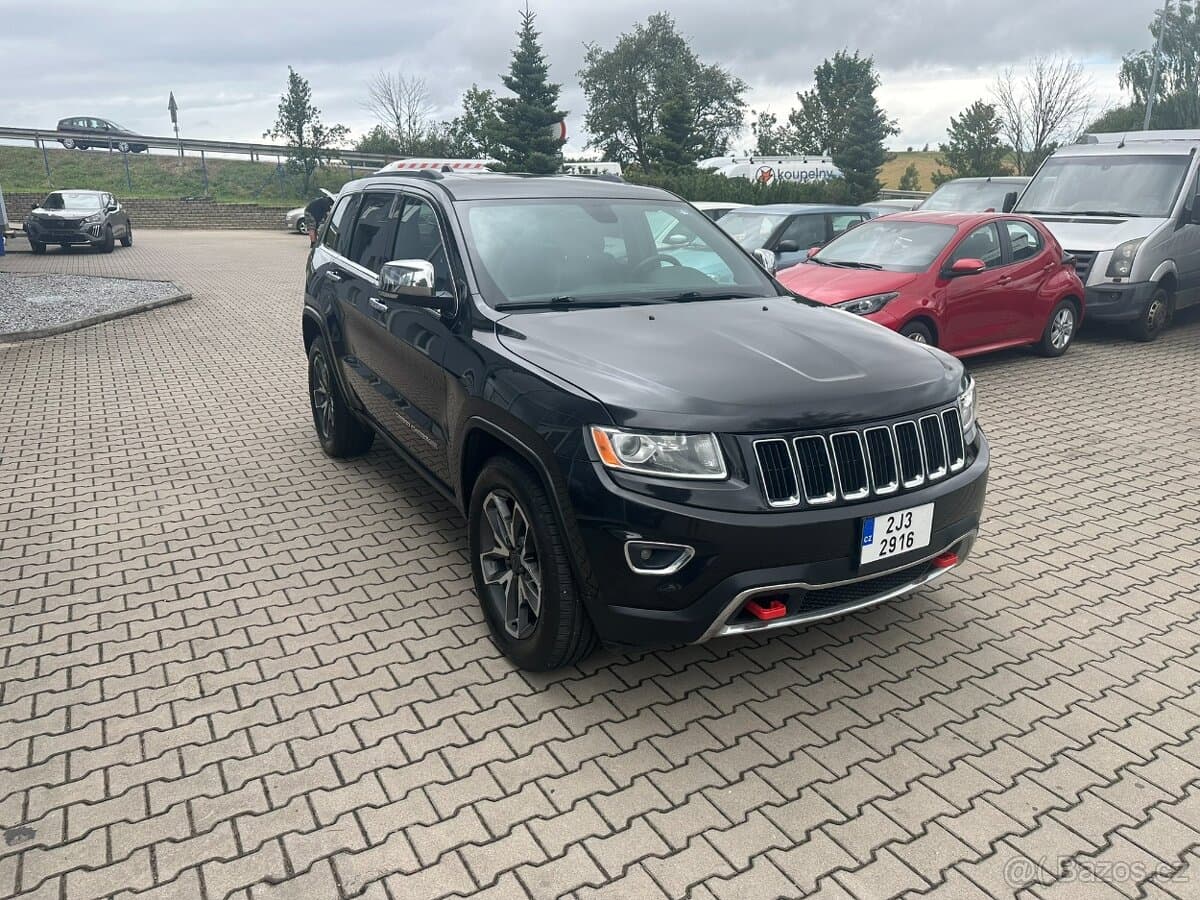 2015 Jeep CHEROKEE - 5