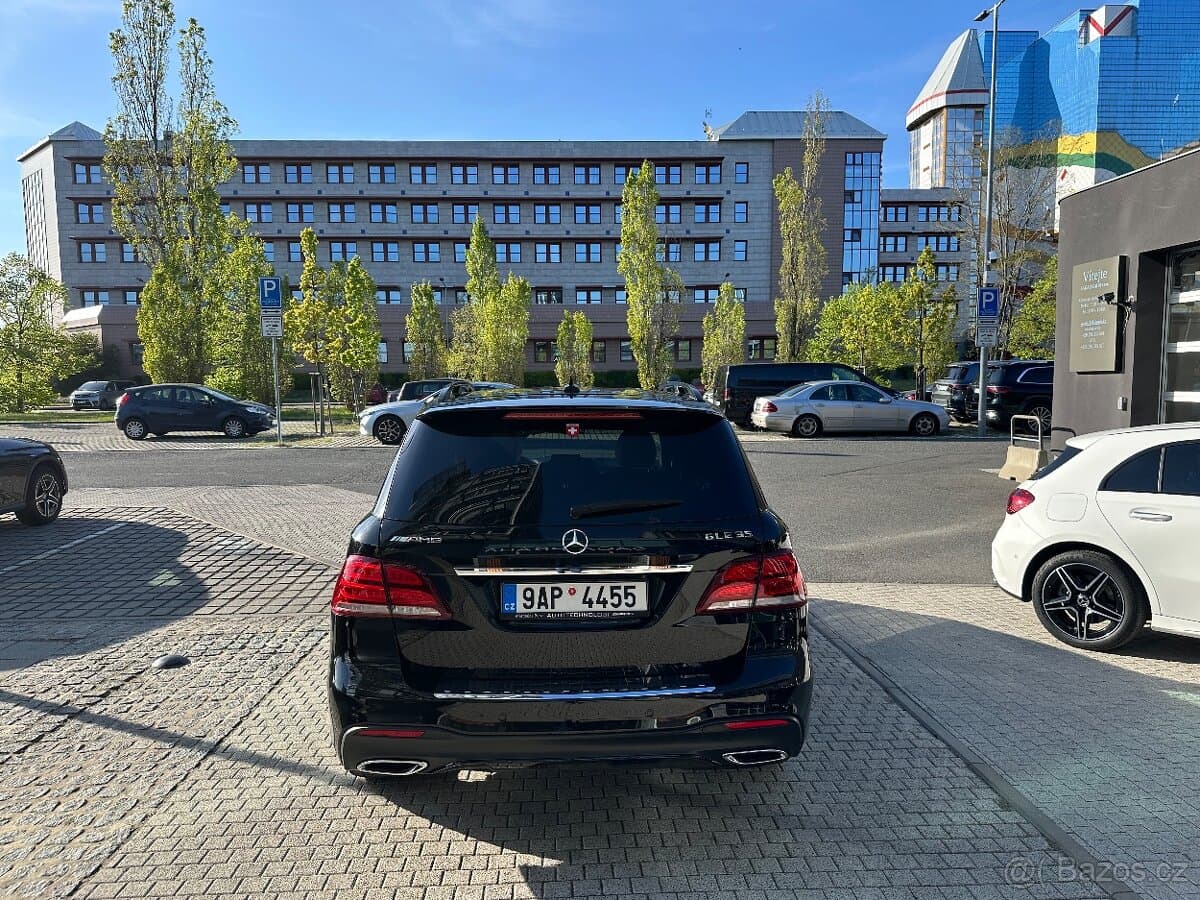 2019 Mercedes-Benz GL - 5