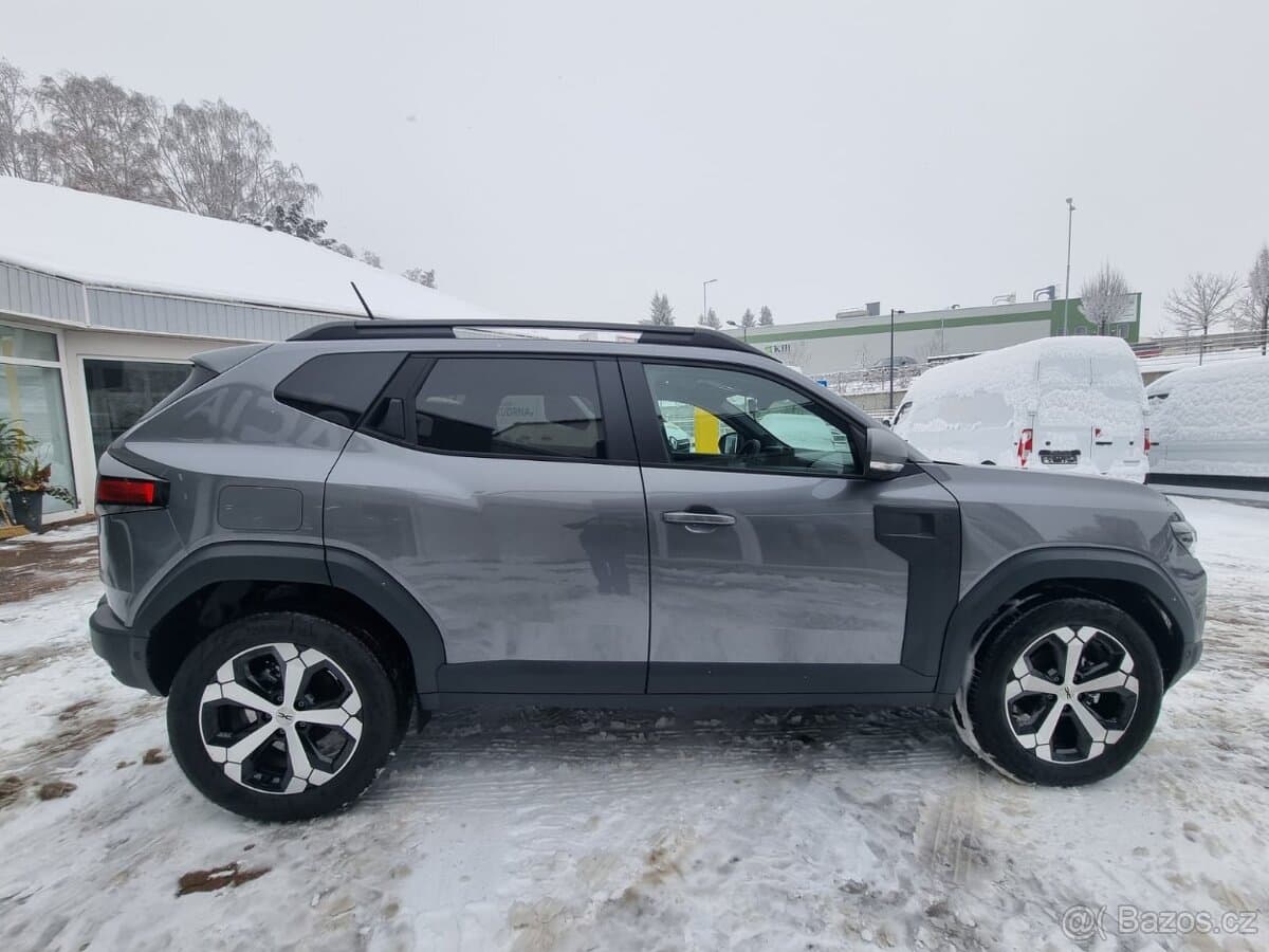 2025 Dacia DUSTER - 5