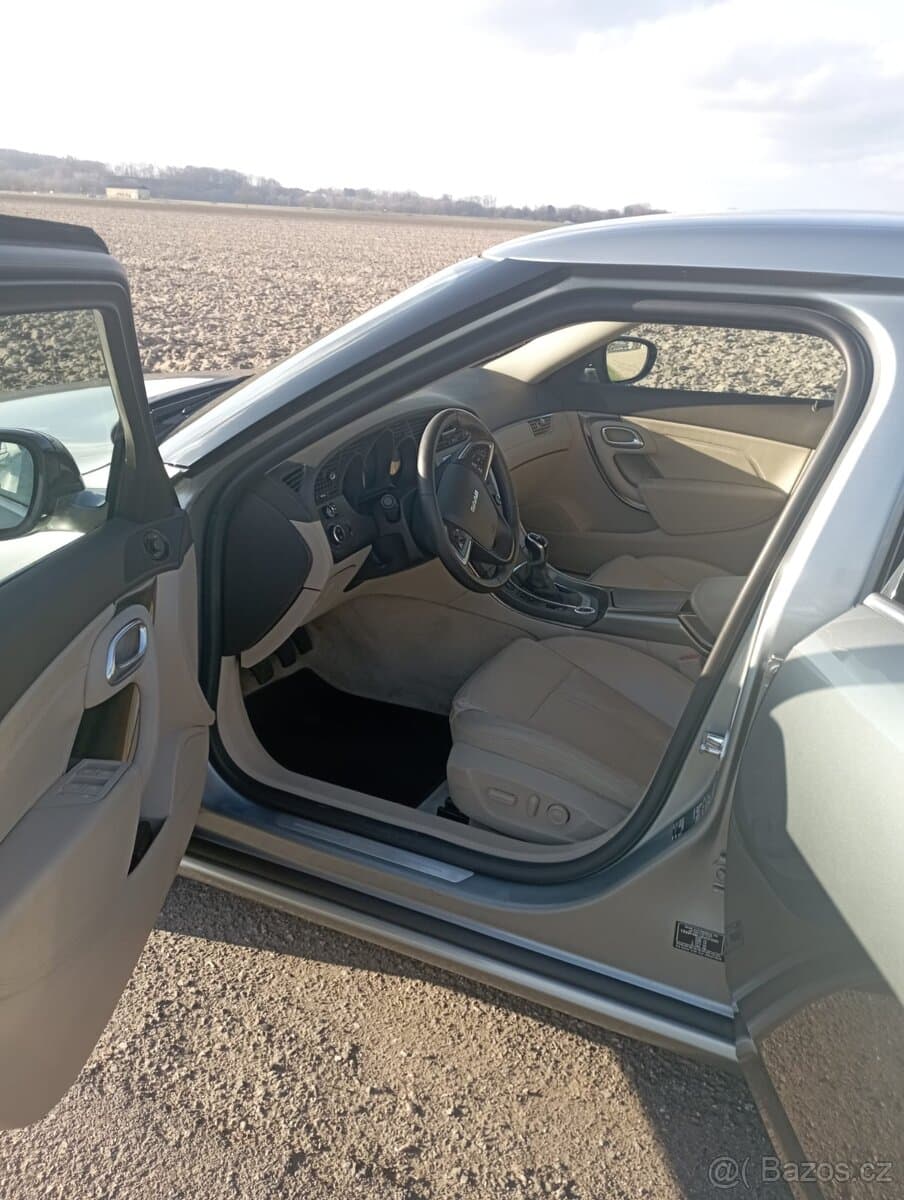 2010 Saab 9-5 - 5