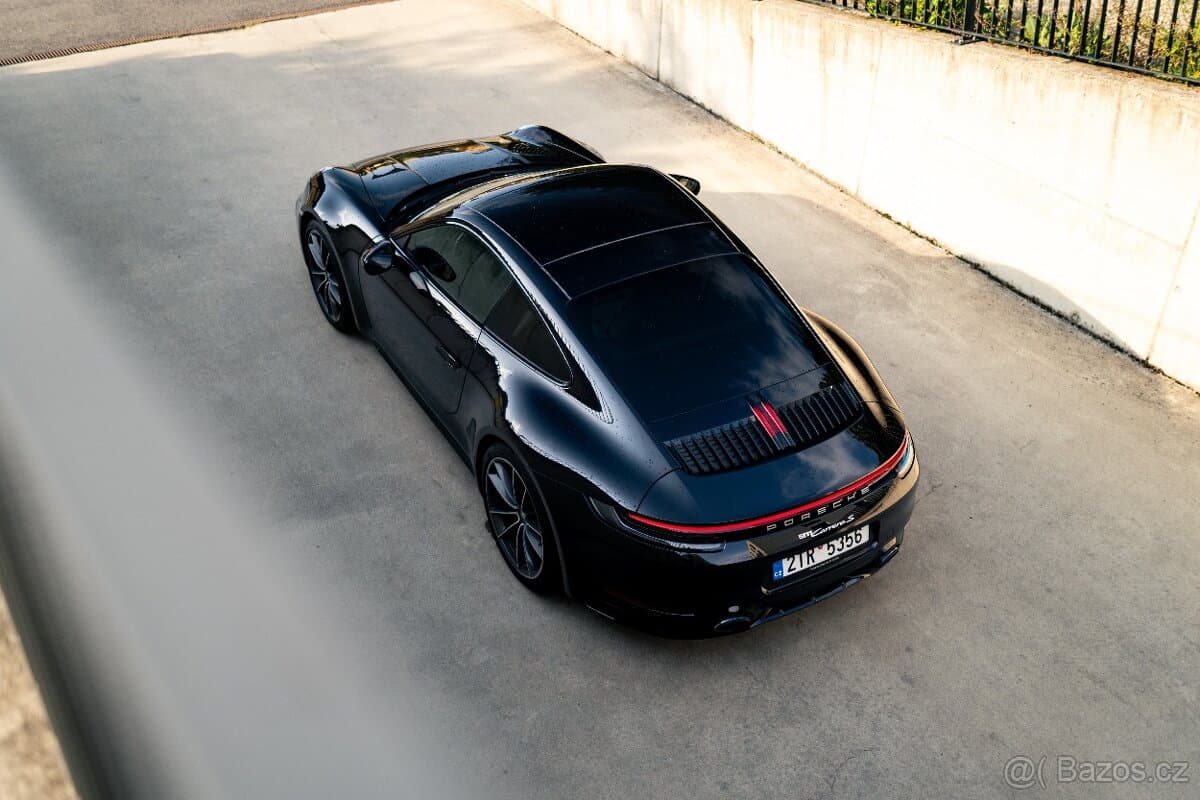 2023 Porsche 911 - 5