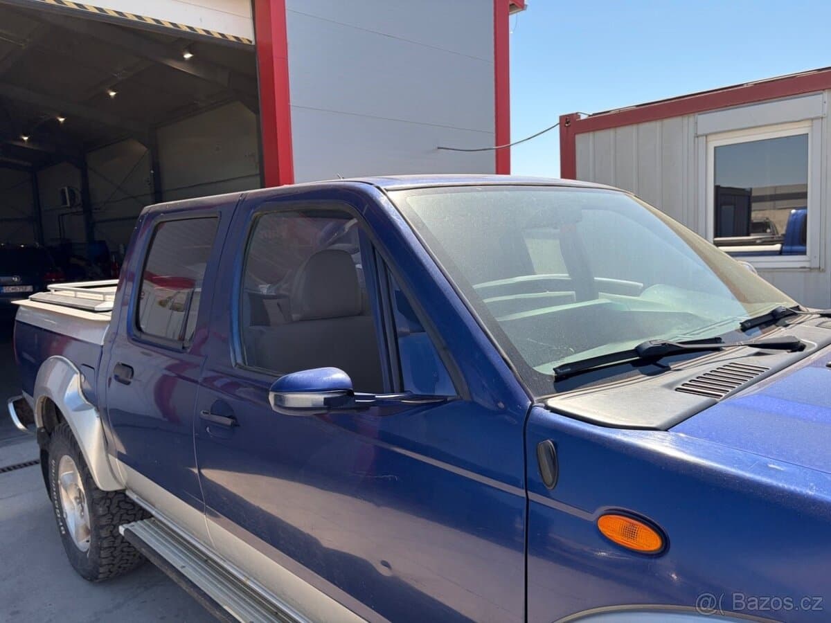 2003 Nissan NAVARA - 5