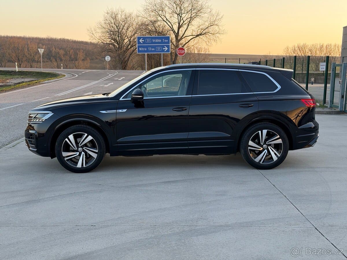 2018 Volkswagen TOUAREG - 5