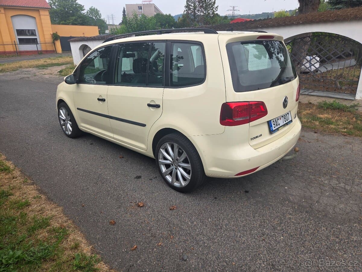 2015 Volkswagen TOURAN - 5
