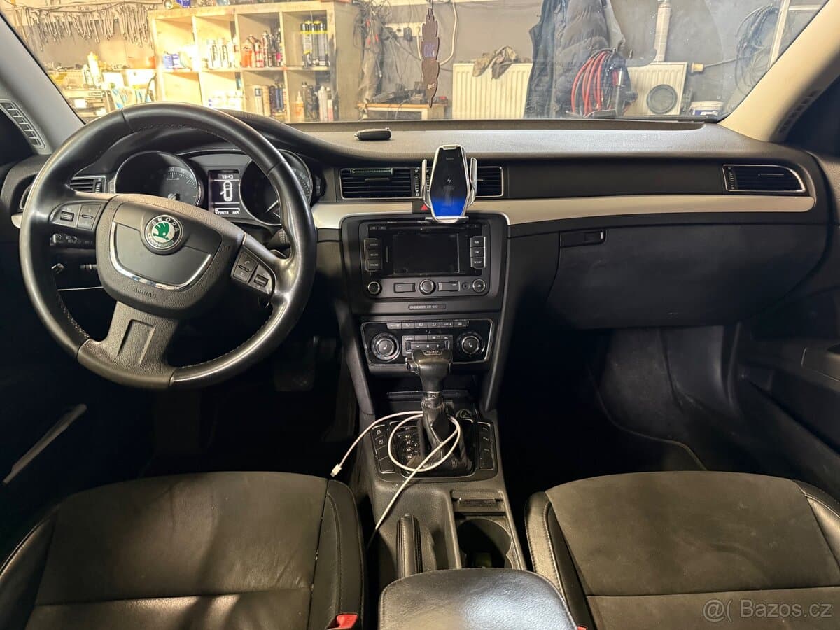 2011 Škoda SUPERB - 5