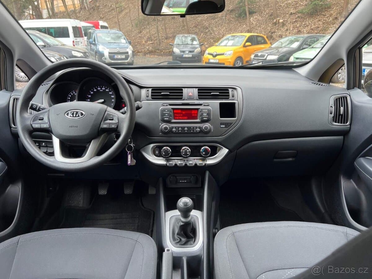 2011 Kia RIO - 5