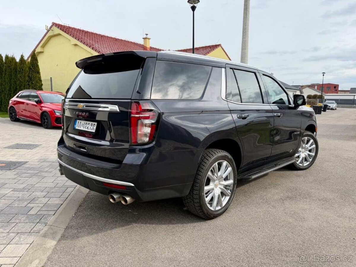 2024 Chevrolet TAHOE - 5