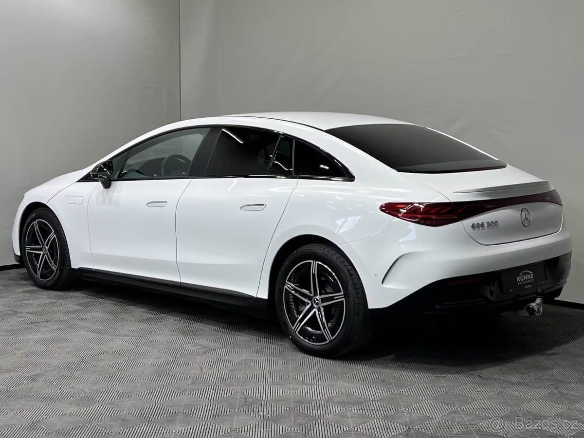 2025 Mercedes-Benz EQE - 5