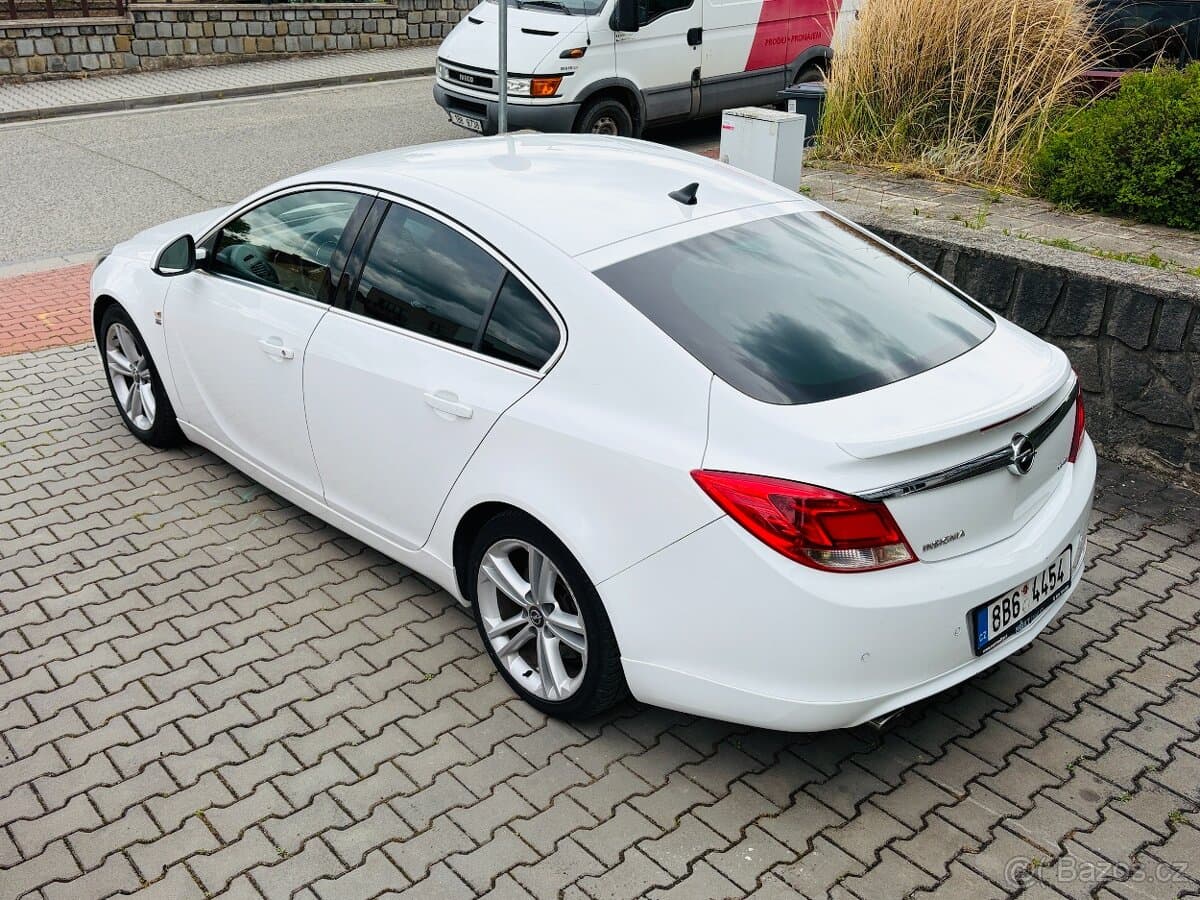 2012 Opel INSIGNIA - 5