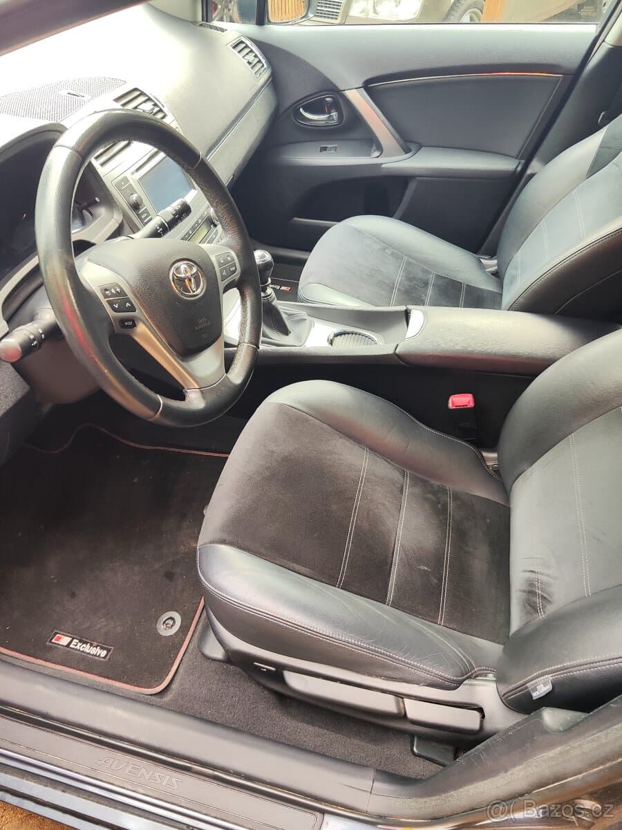 2015 Toyota AVENSIS - 5