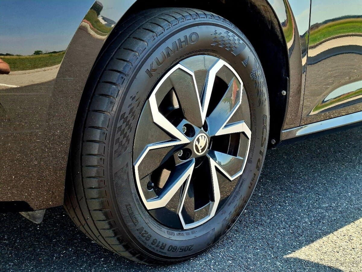 2021 Škoda KAMIQ - 5