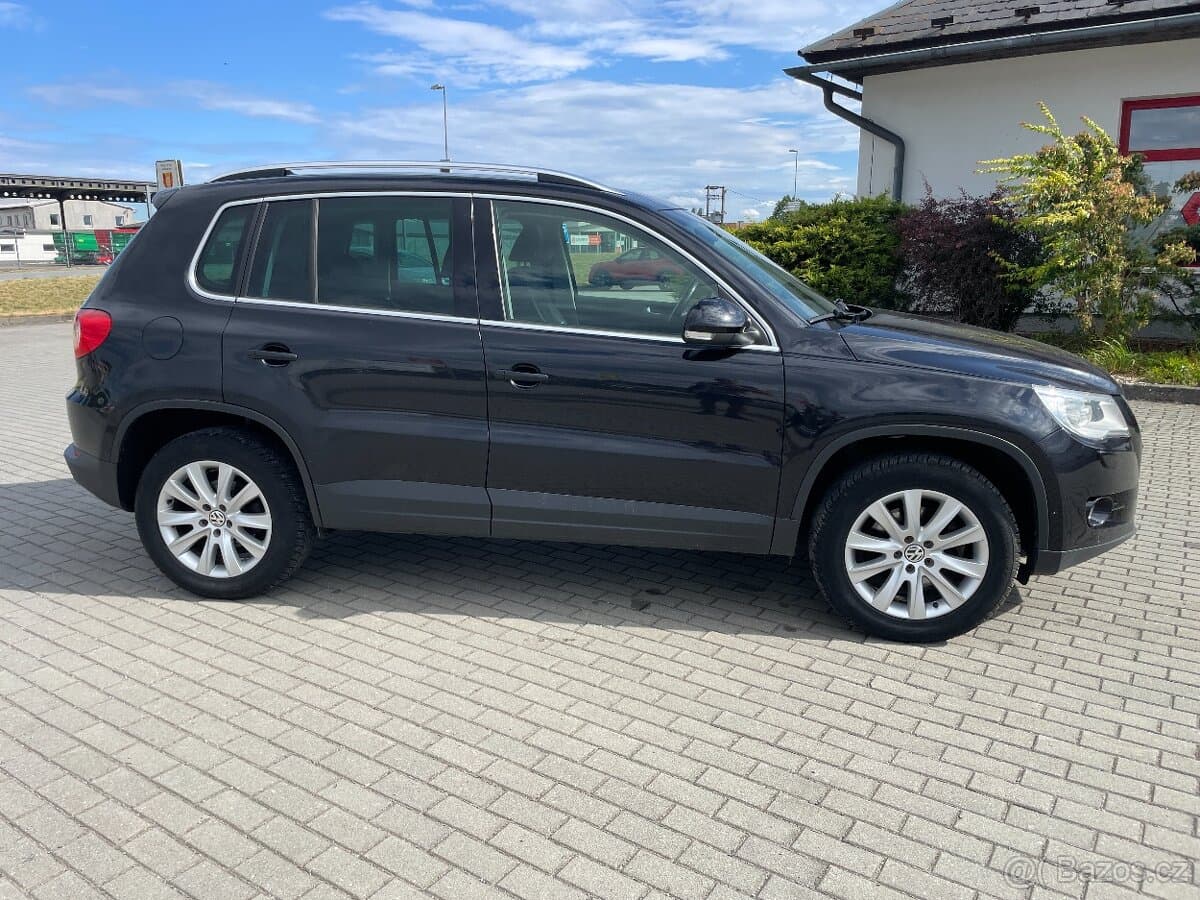 2009 Volkswagen TIGUAN - 5