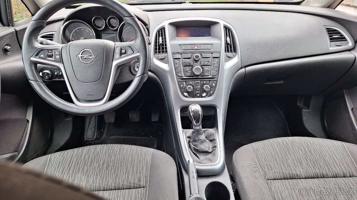 2015 Opel ASTRA - 5