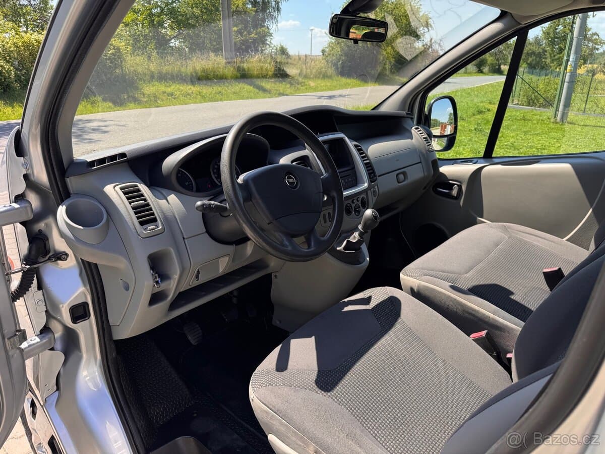 2011 Opel VIVARO - 5