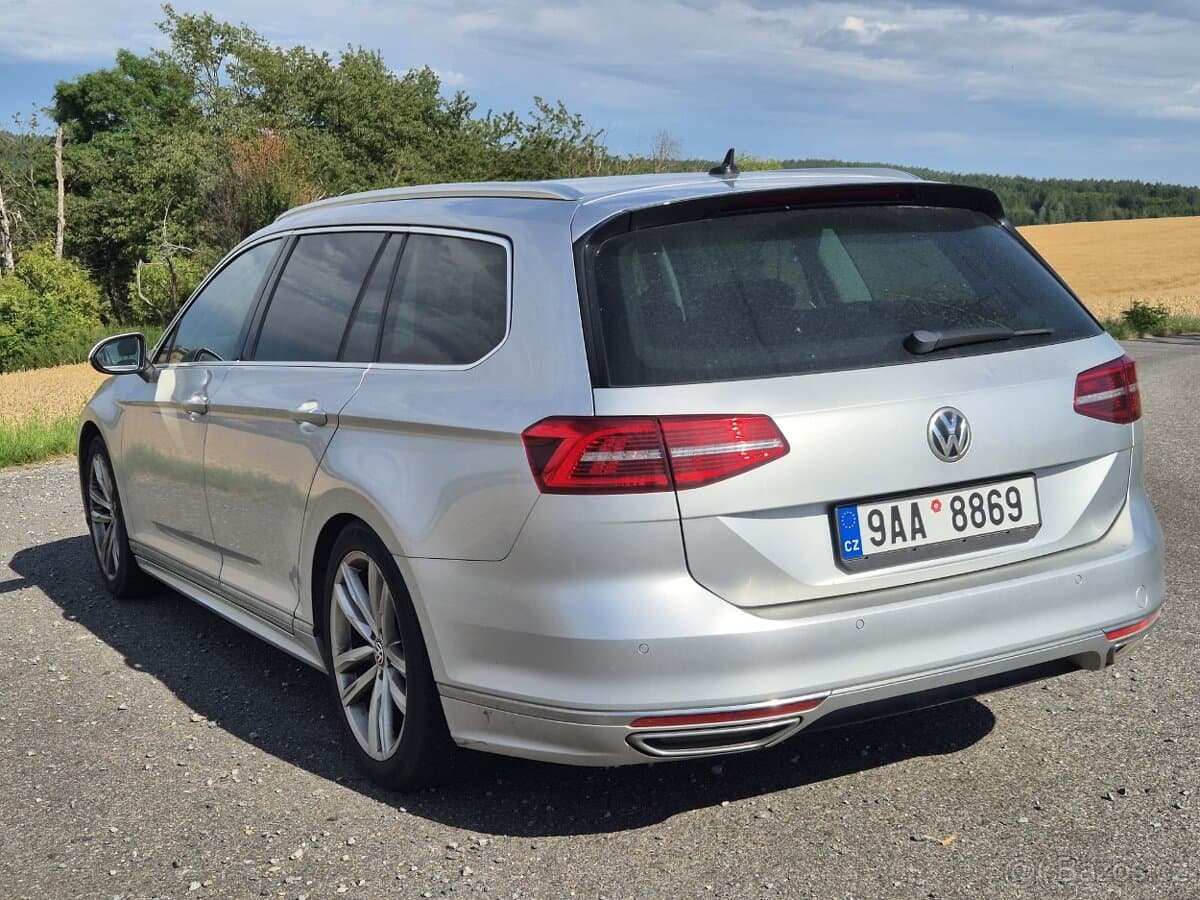 2015 Volkswagen PASSAT - 5