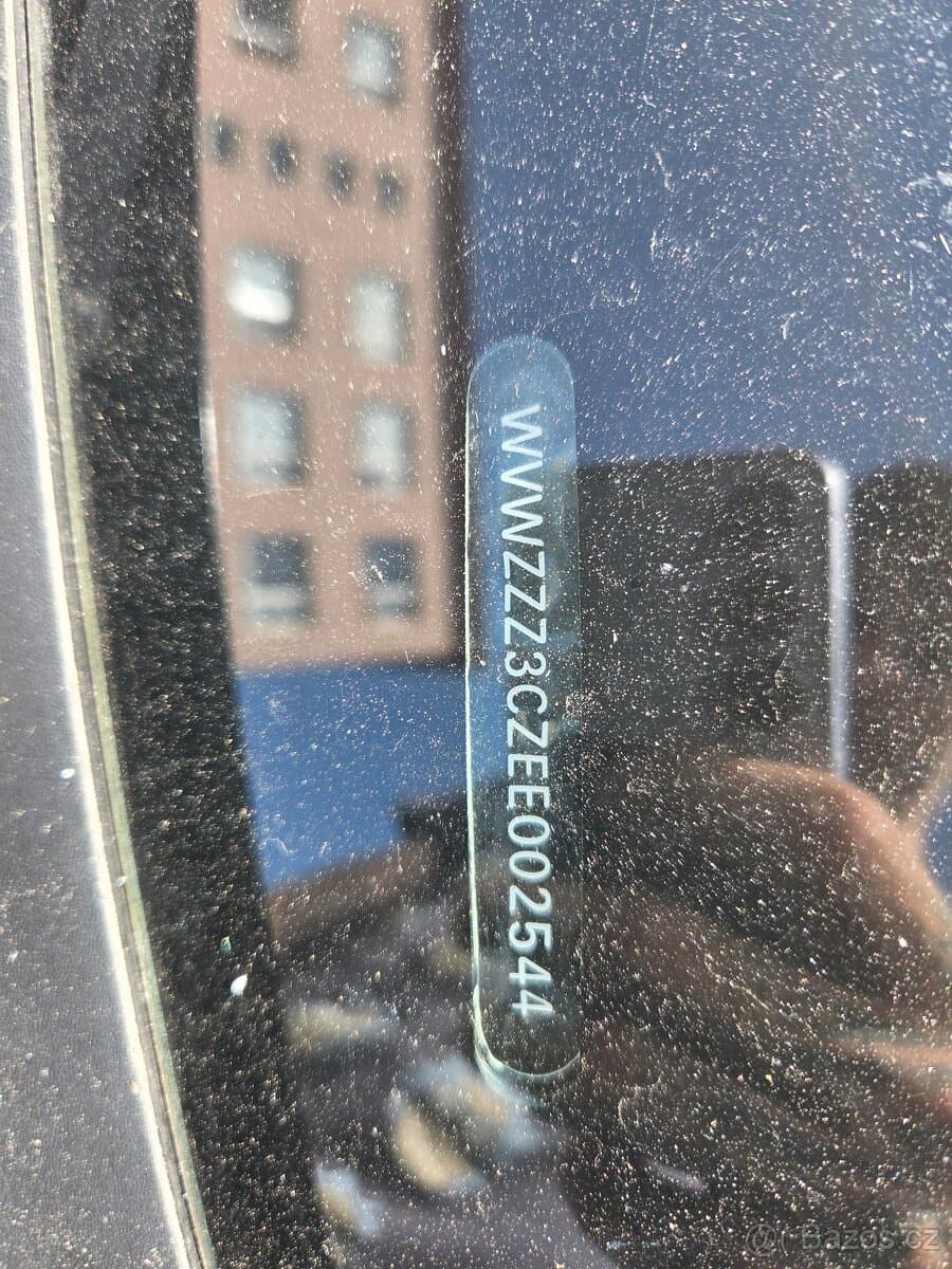 2013 Volkswagen PASSAT - 5