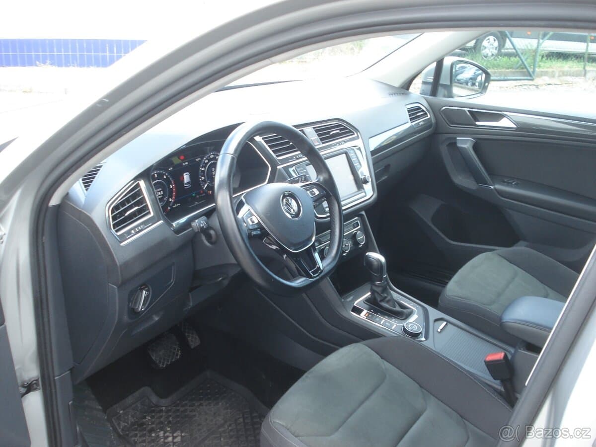 2016 Volkswagen TIGUAN - 5