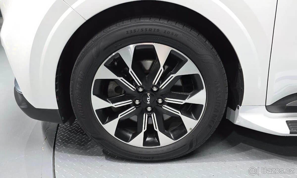 2021 Kia CARNIVAL - 5