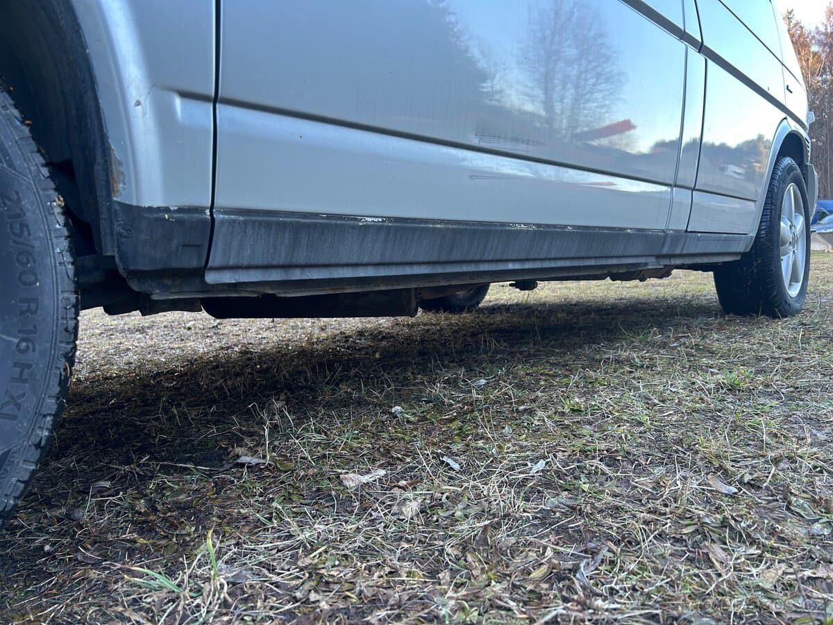 2002 Volkswagen CARAVELLE - 5