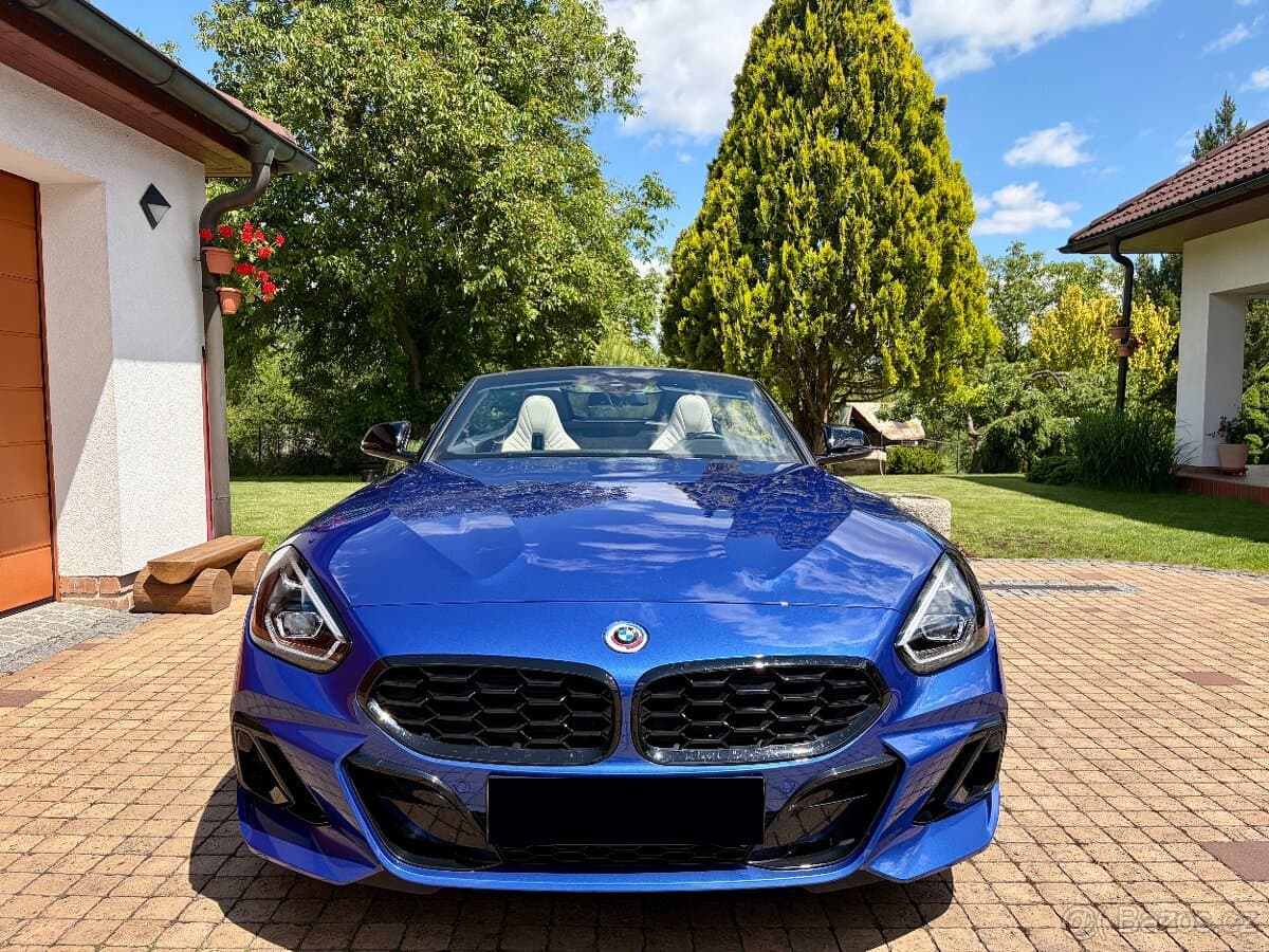2023 BMW M4 - 5