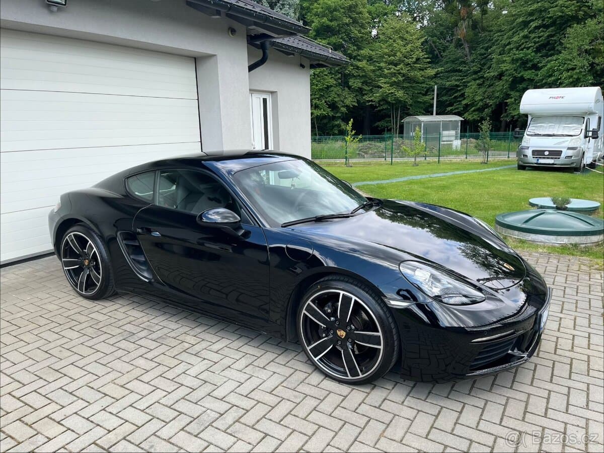 2019 Porsche 718 - 5
