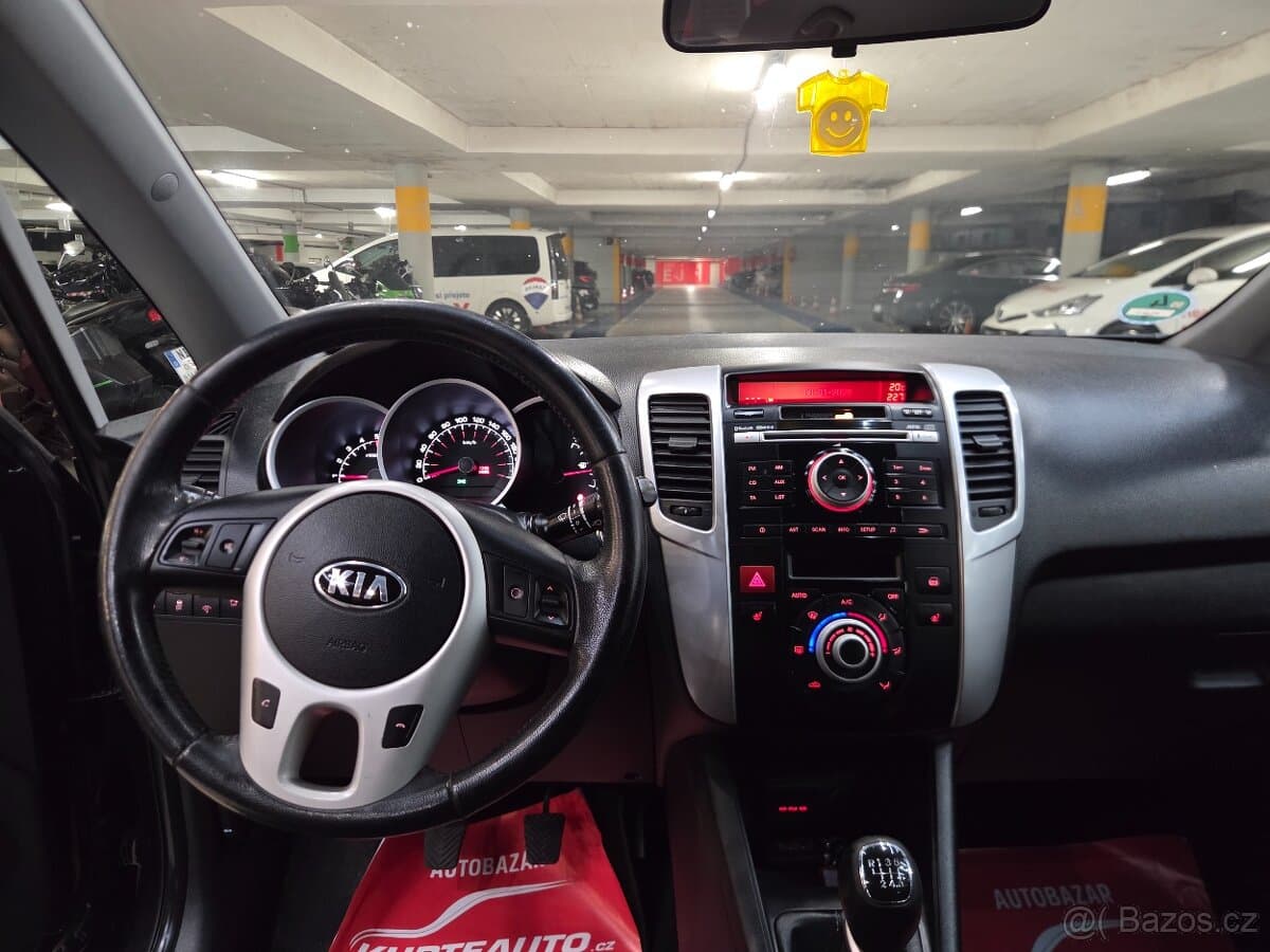 2013 Kia VENGA - 5