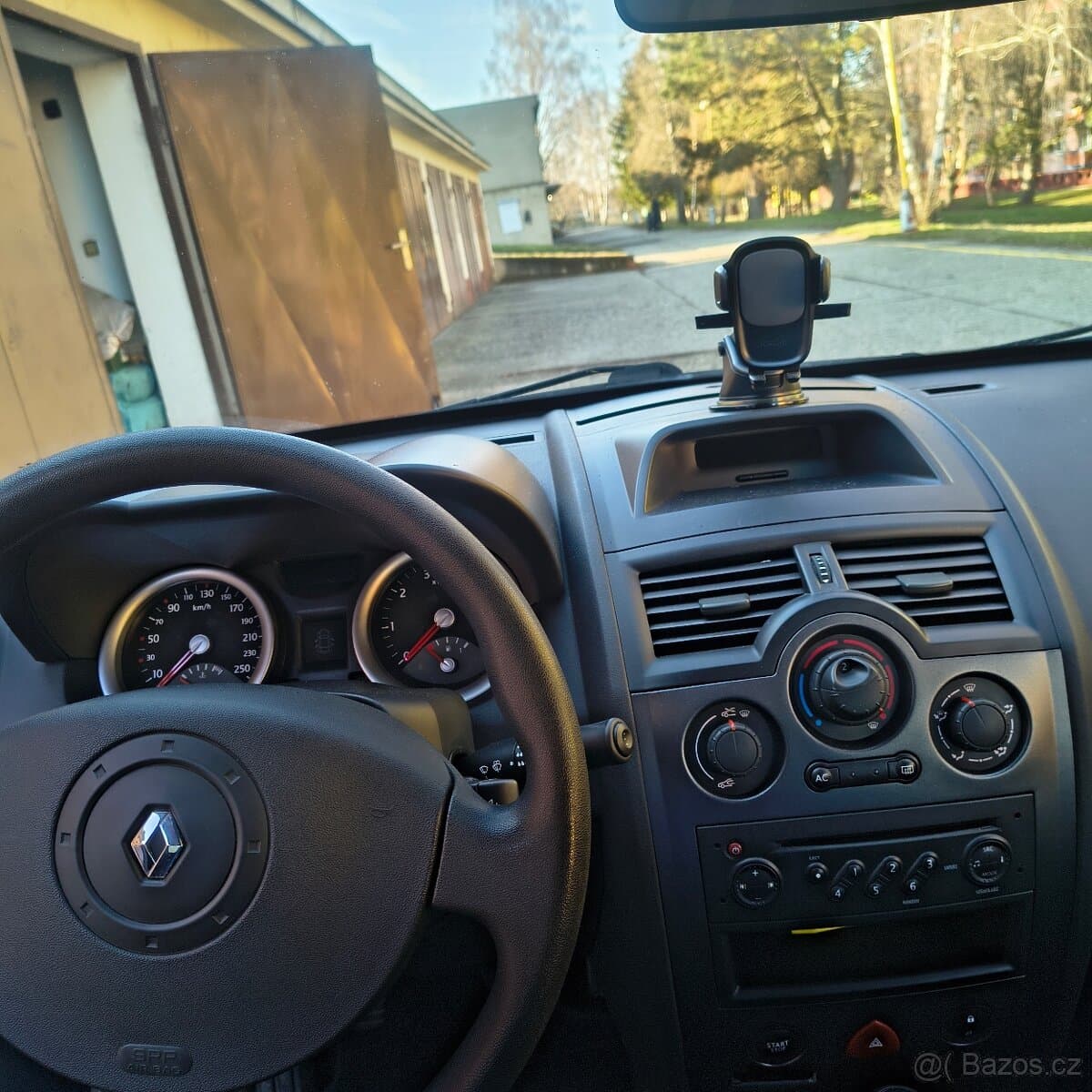 2005 Renault MEGANE - 5