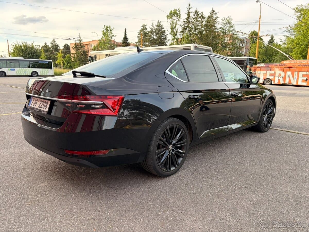 2023 Škoda SUPERB - 5