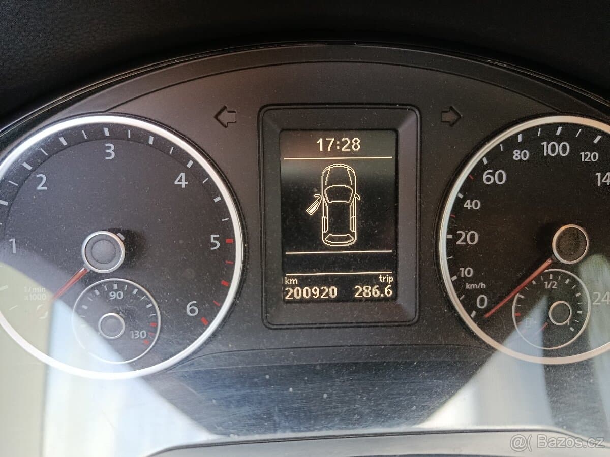 2013 Volkswagen TIGUAN - 5