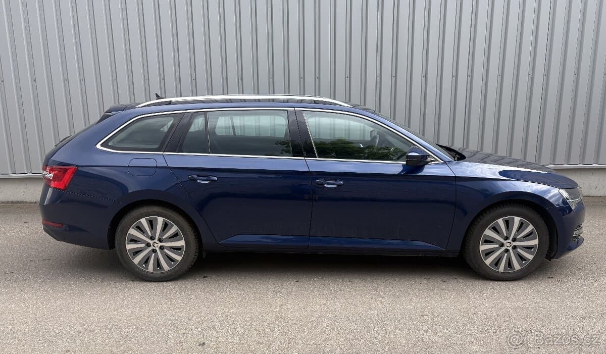 2021 Škoda SUPERB - 5