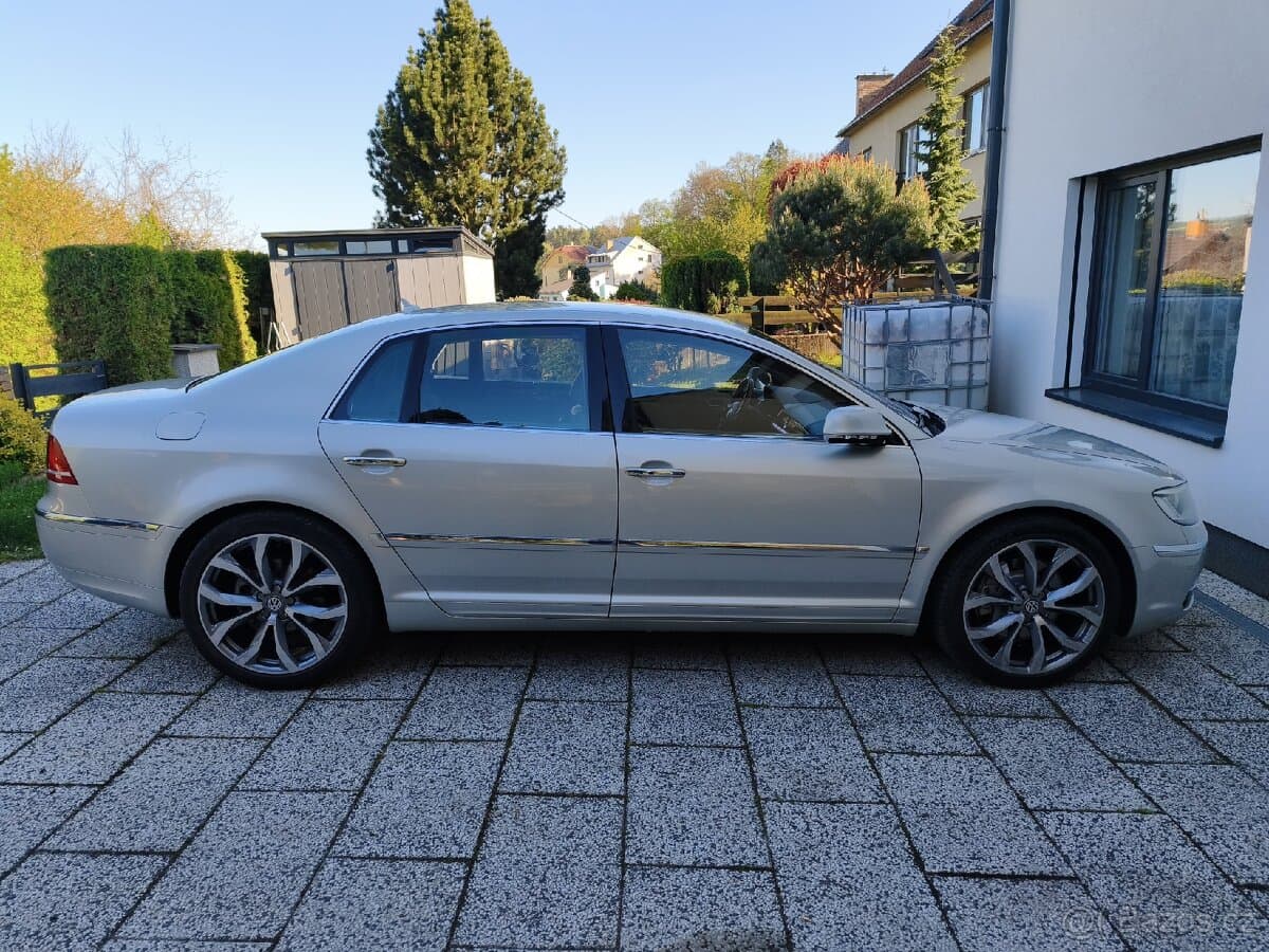 2011 Volkswagen PHAETON - 5