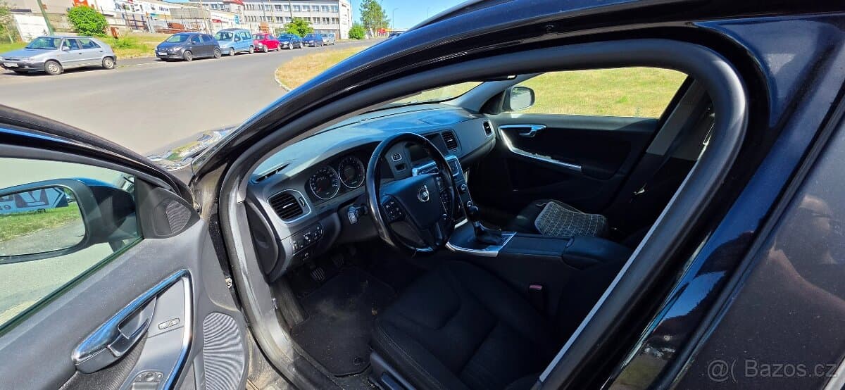 2012 Volvo V60 - 5