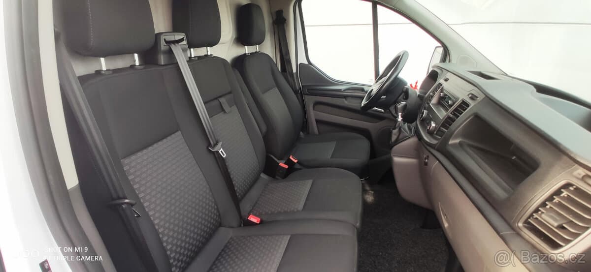Ford TOURNEO - 5