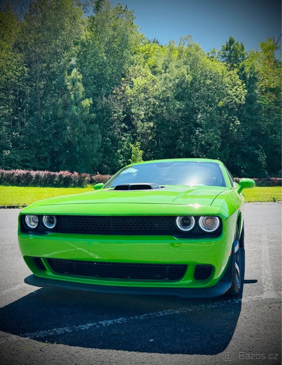 2017 Dodge CHALLENGER - 5
