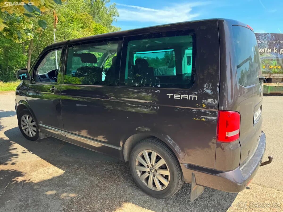 2011 Volkswagen MULTIVAN - 5