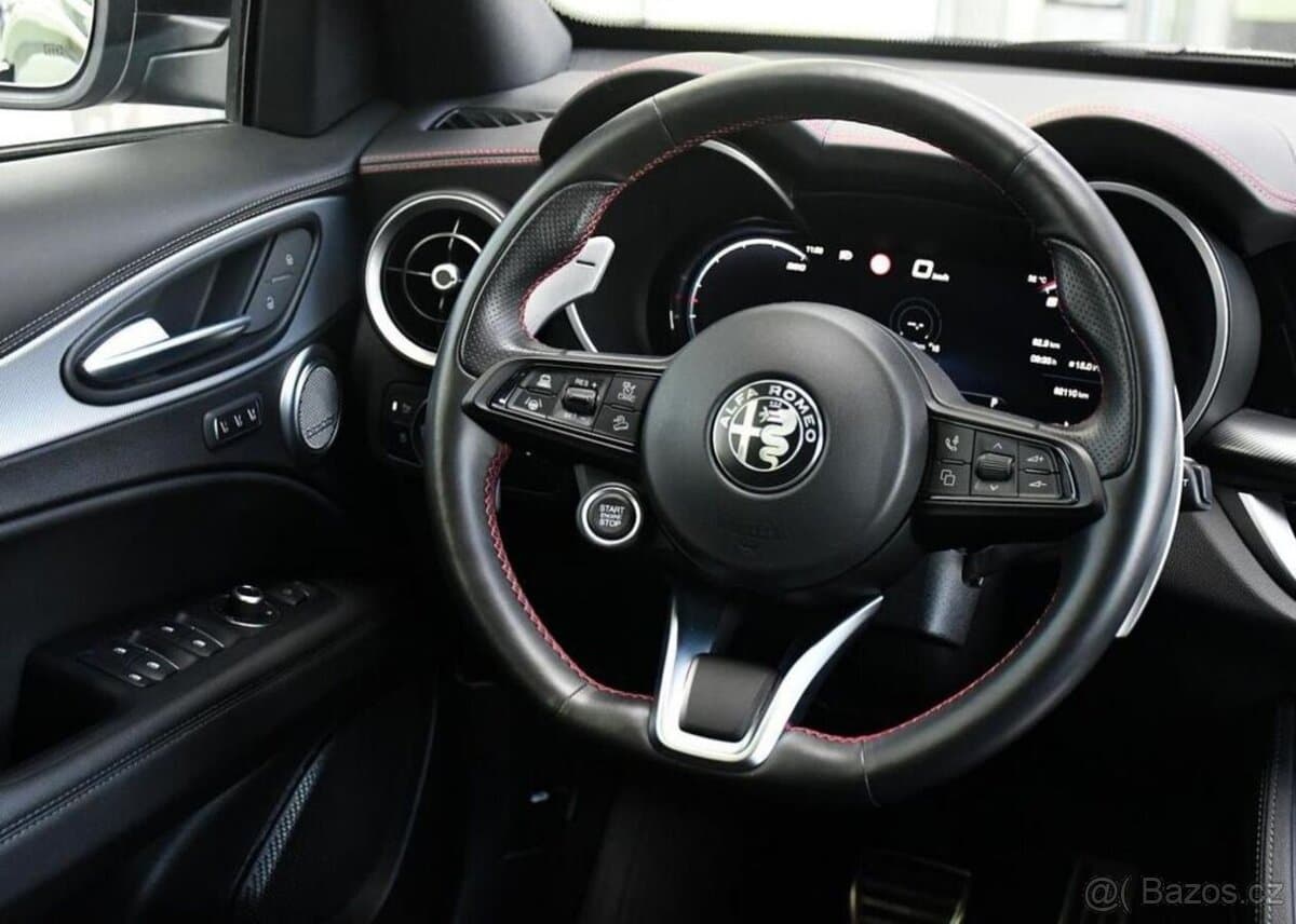 2023 Alfa Romeo STELVIO - 5