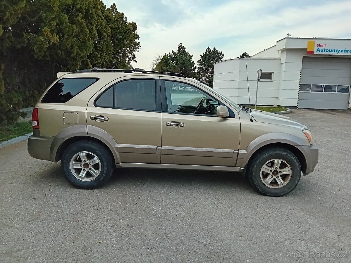 2005 Kia SORENTO - 5