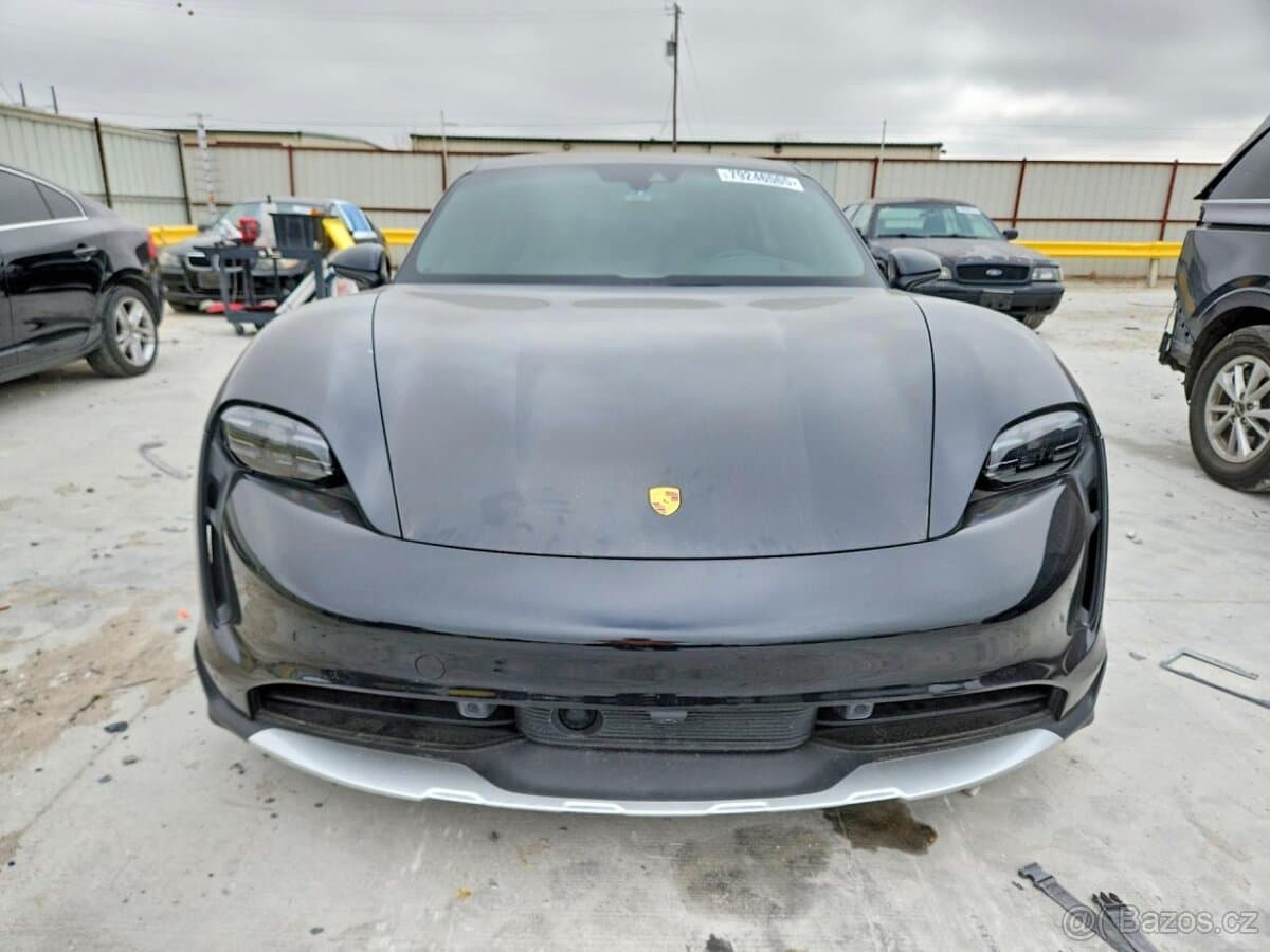 2023 Porsche TAYCAN - 5