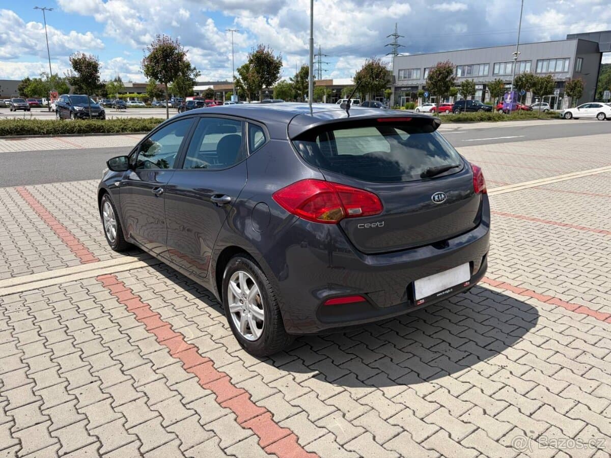 2012 Kia PROCEED - 5