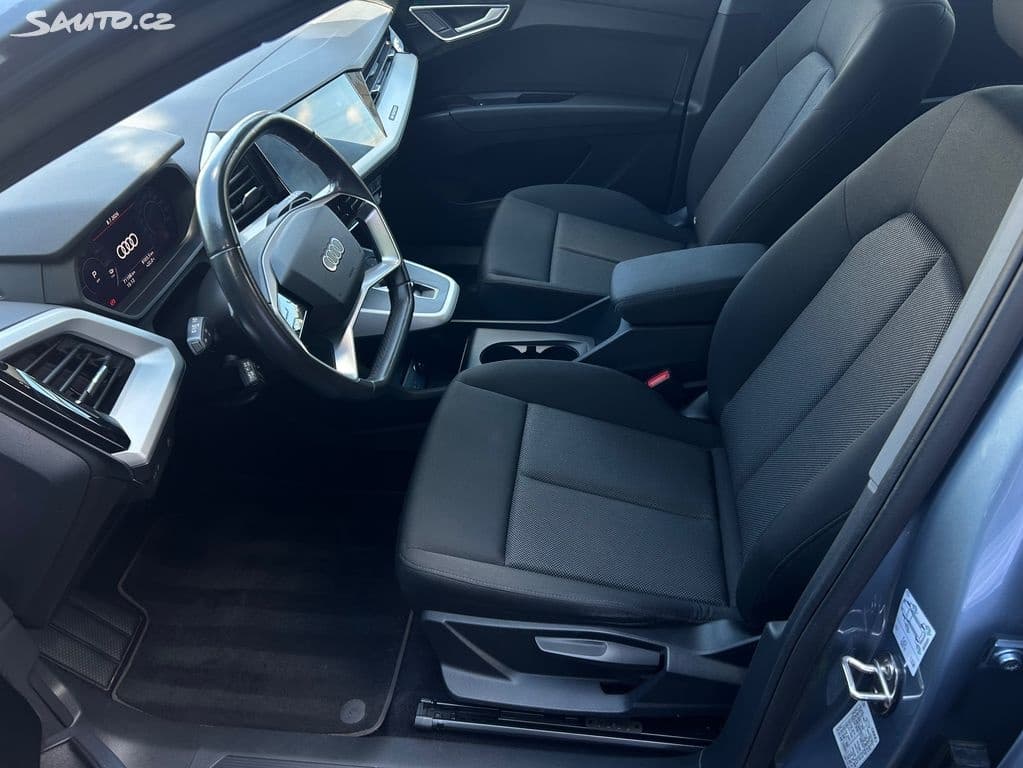 2022 Audi Q4 - 5