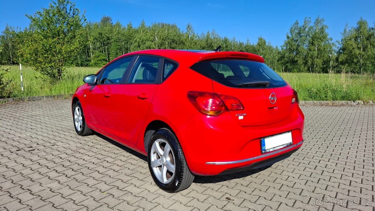 2014 Opel ASTRA - 5