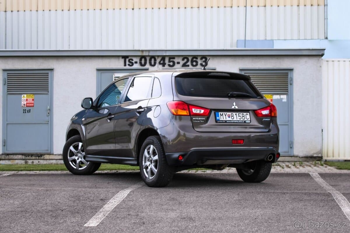 2014 Mitsubishi ASX - 5