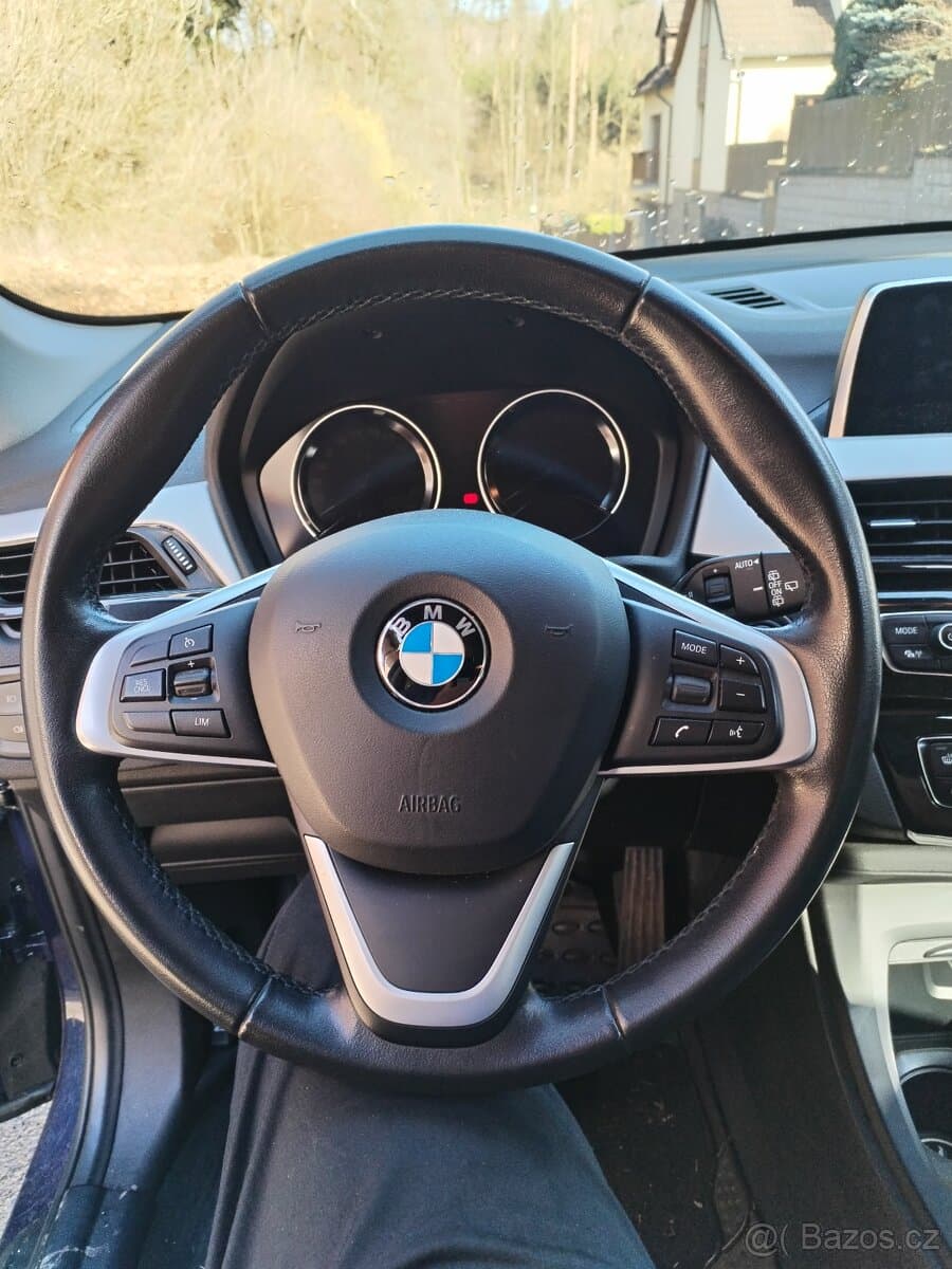 2019 BMW X1 - 5